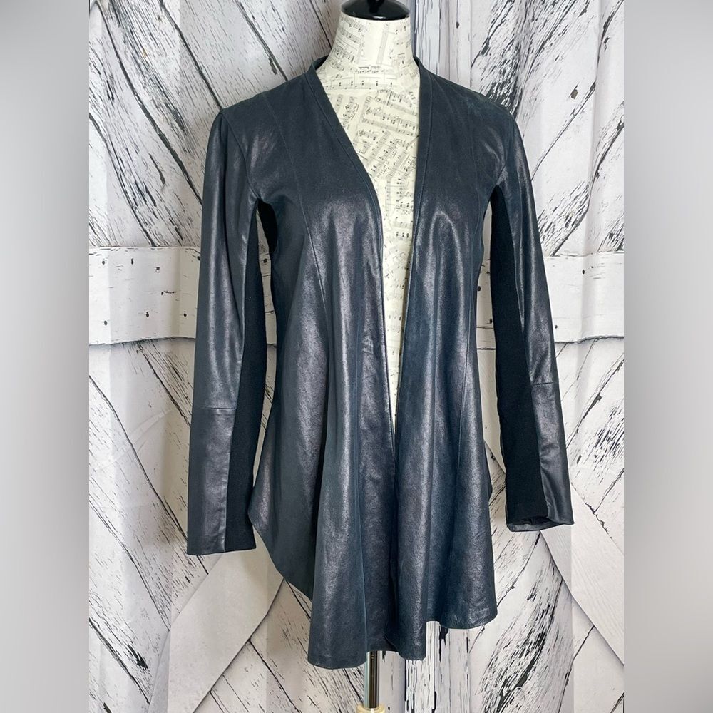 Veda Shimmery Leather High/Low Jacket M